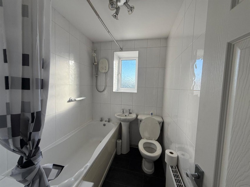 Images for Broad O Th Lane, Bolton