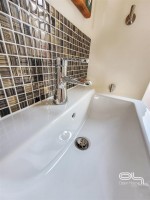 Images for Heathlands Grange, Burton-On-Trent