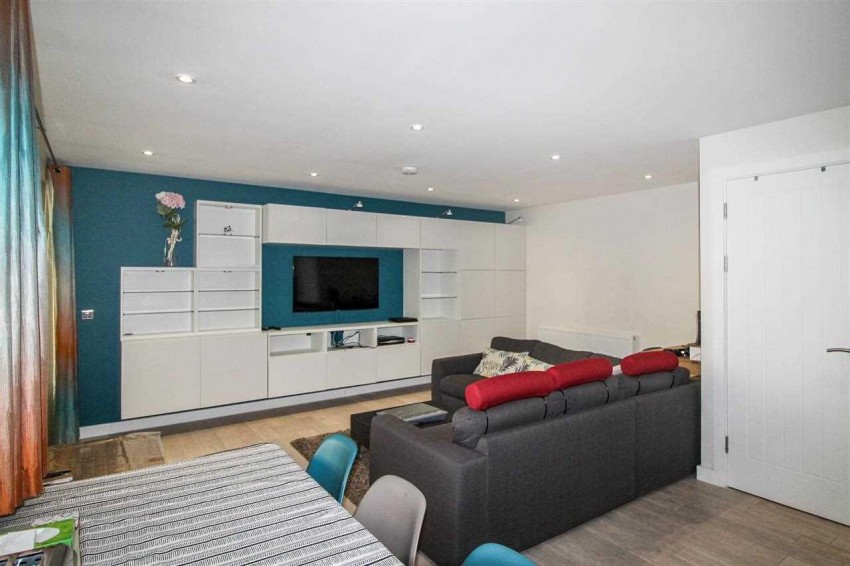 Images for Horsham Gates Two,North Street,Horsham