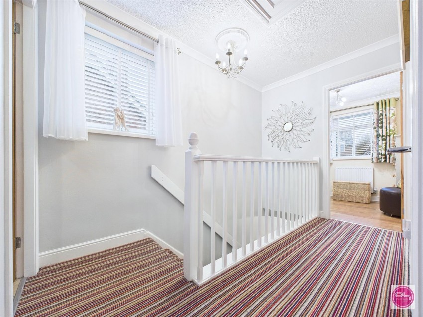 Images for 3, Orchid Close, Stapenhill, Burton Upon Trent, St