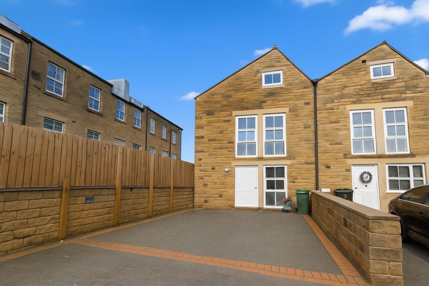 Images for Shaw Banks, Oxenhope, Keighley