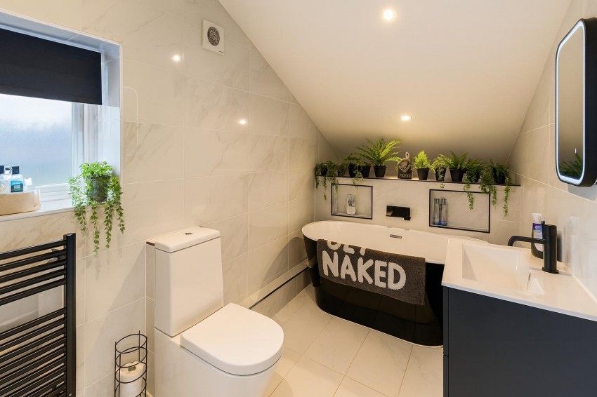 Images for Shaw Banks, Oxenhope, Keighley