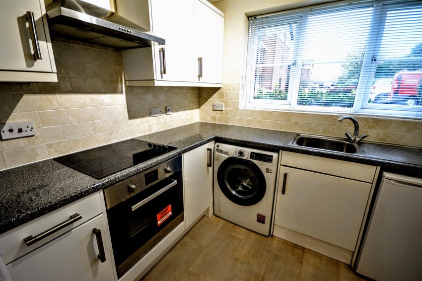 Images for Yeomanry Close, Epsom