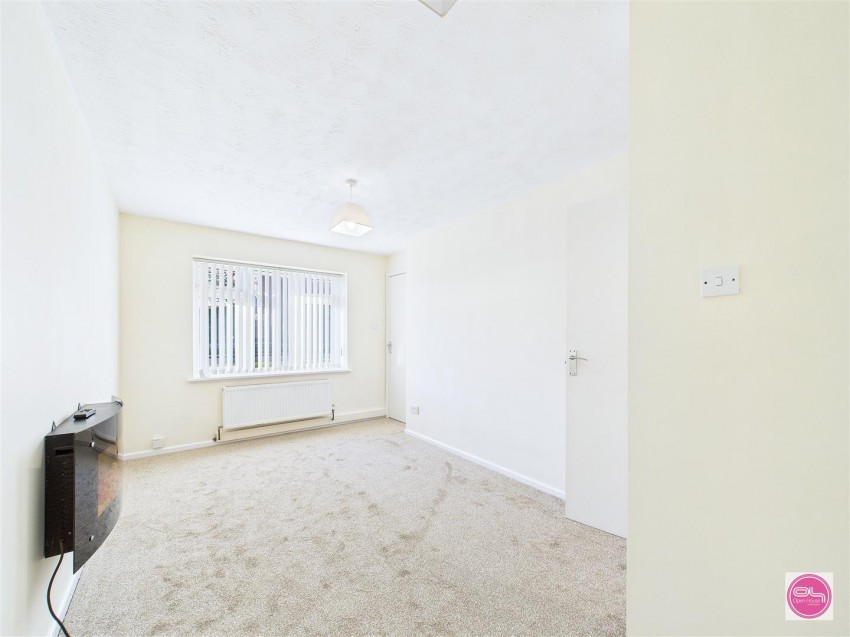 Images for Britannia Drive, Stretton, Burton-On-Trent