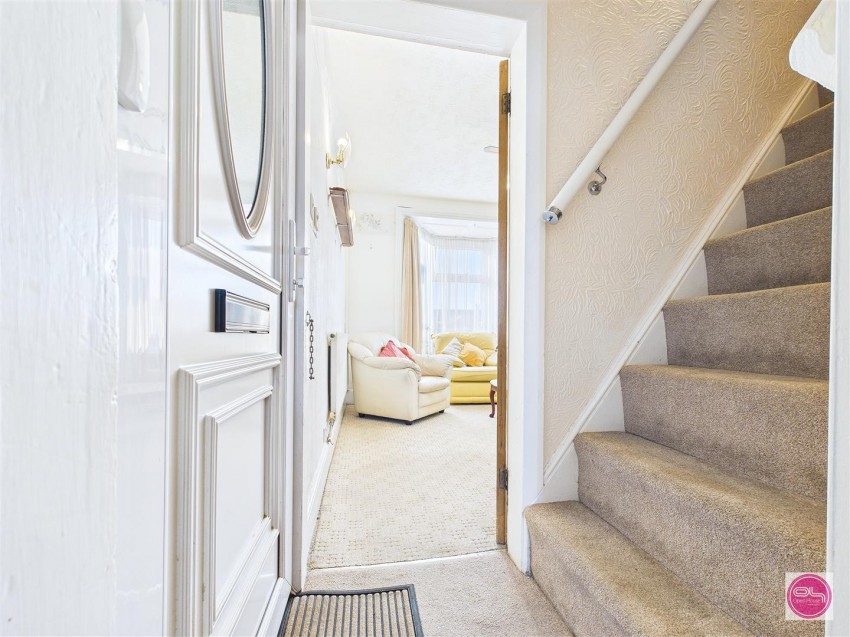 Images for Woods Lane, Burton On Trent