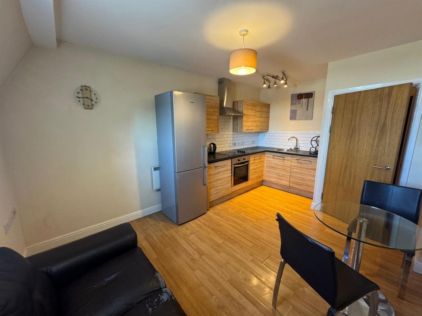 Images for 129 Godwin Street, Bradford