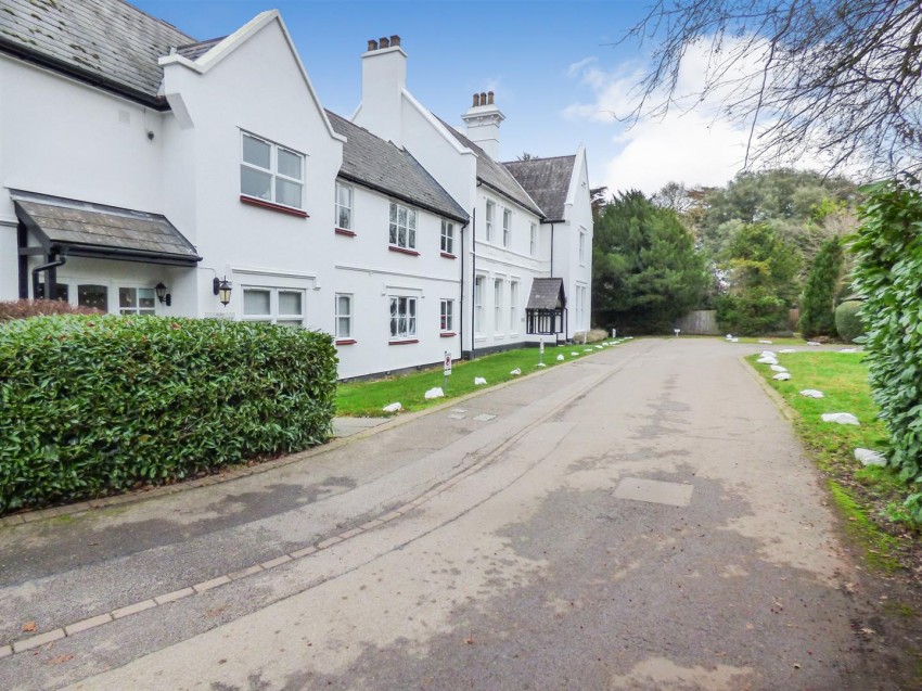 Images for Hutton Court, Rayleigh Road, Brentwood, Hutton