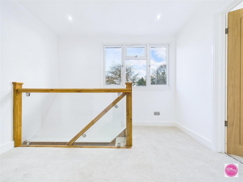 Images for Moat Bank, Bretby, Burton-On-Trent