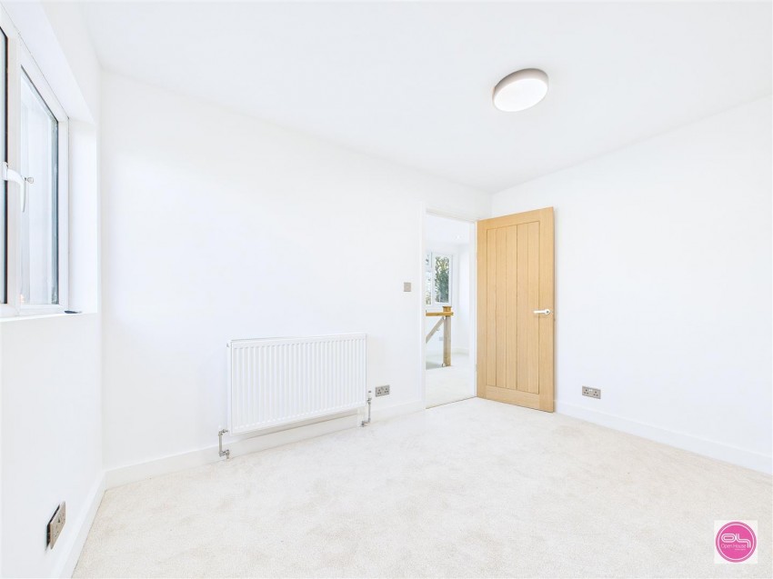 Images for Moat Bank, Bretby, Burton-On-Trent