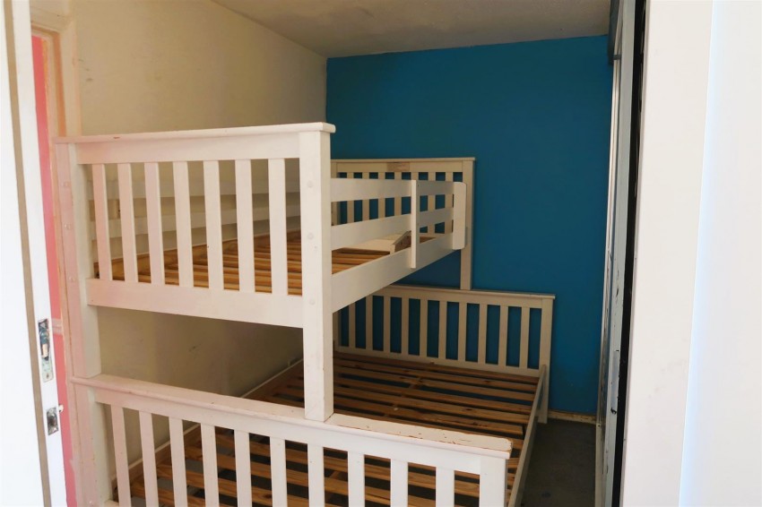 Images for Sunset Road, London