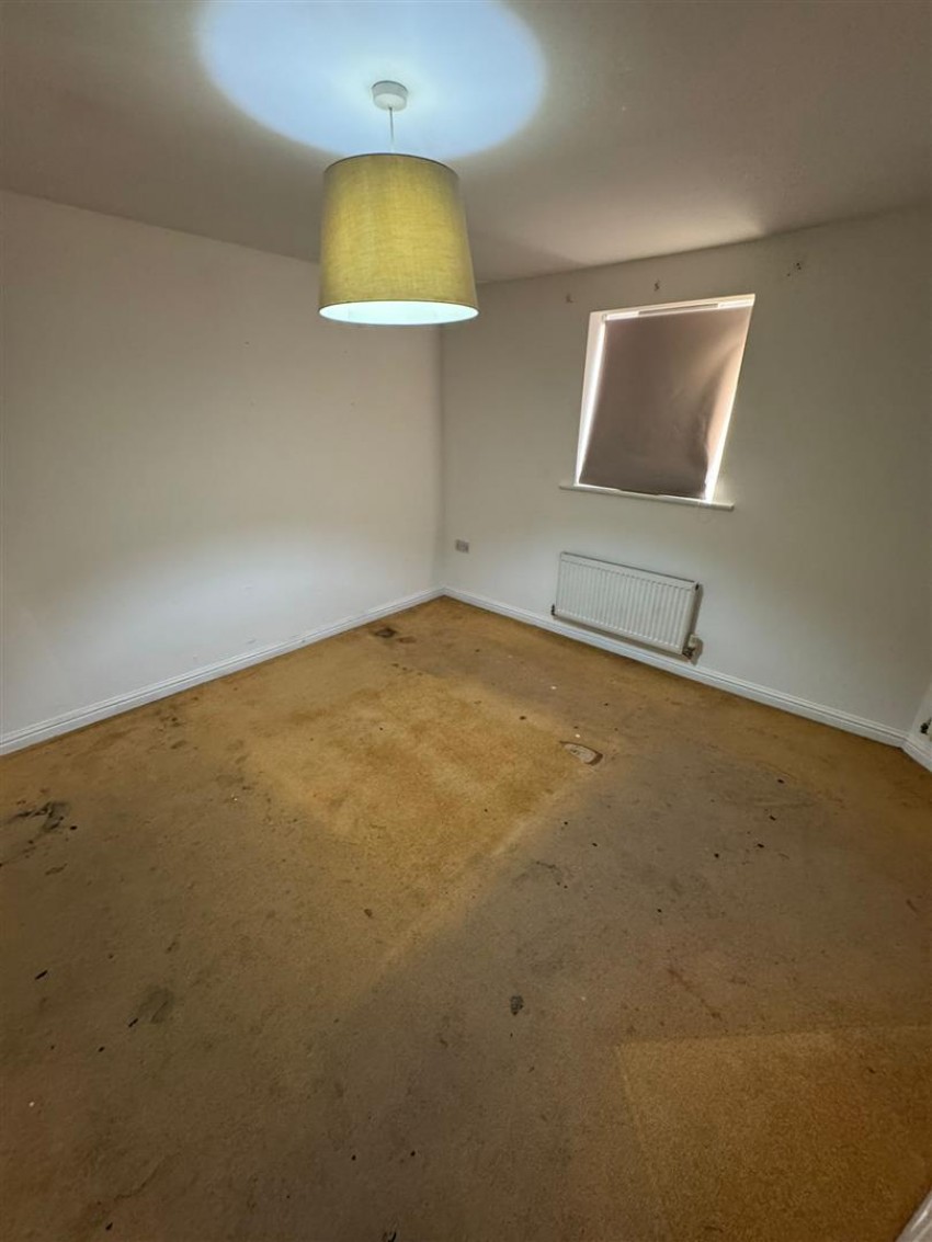 Images for Sandering Drive, Manchester