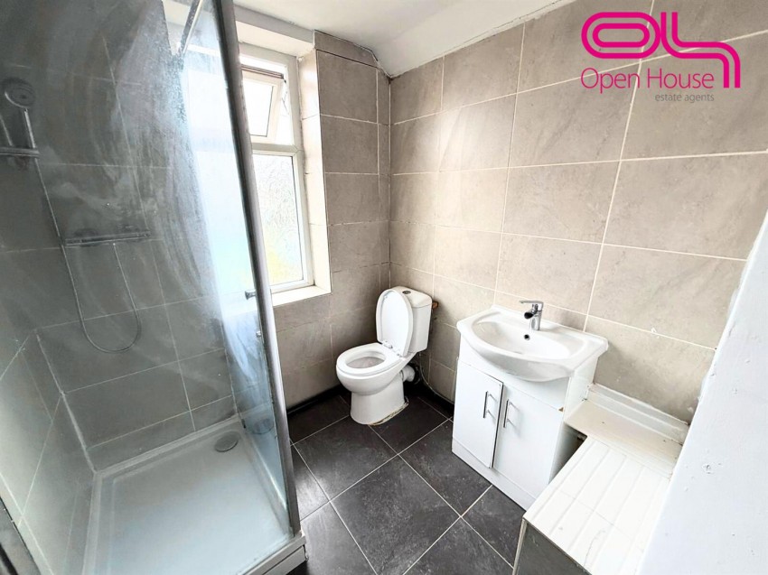 Images for Higher Swan Lane, Bolton