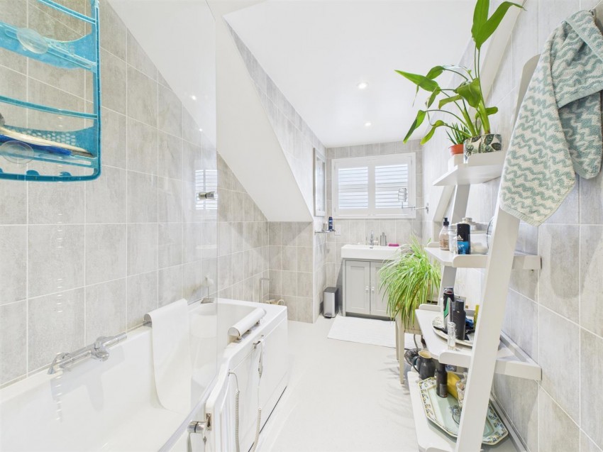 Images for Dorothy Avenue, Peacehaven