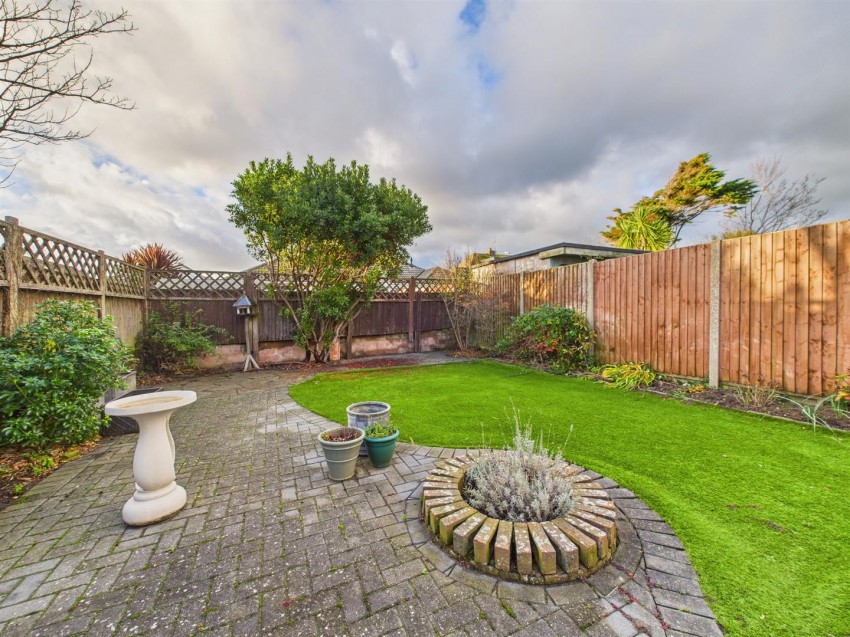 Images for Dorothy Avenue, Peacehaven