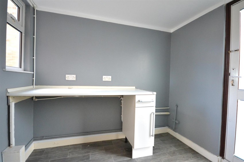 Images for St. Edmundsbury Road