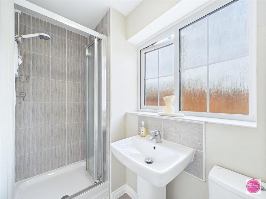 Images for Oakway Drive, Woodville