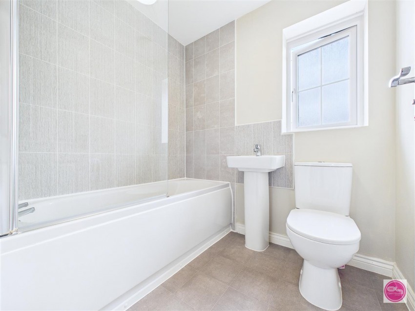 Images for Oakway Drive, Woodville