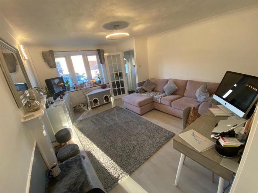 Images for Berry Close, Telscombe Cliffs, Peacehaven