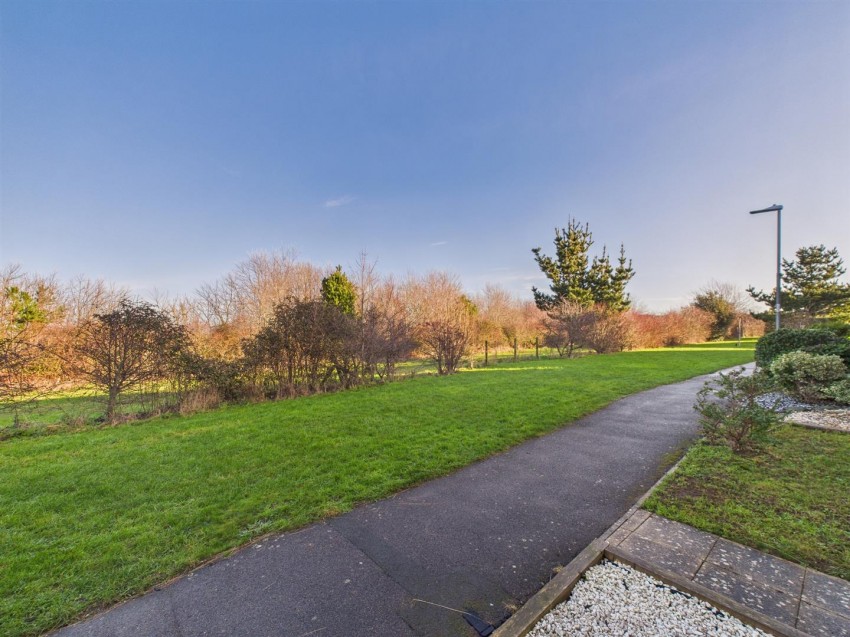 Images for Montreal Close, Peacehaven