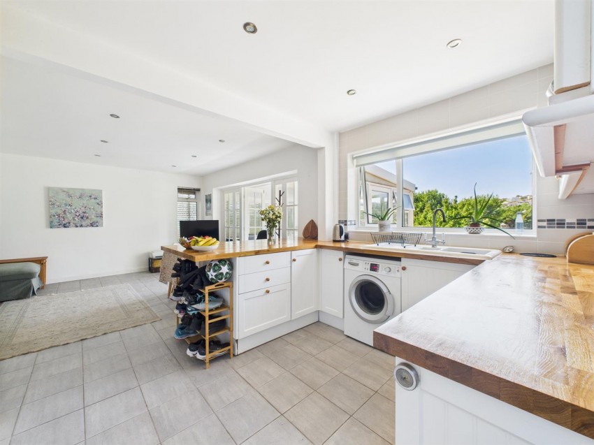 Images for Greenbank Avenue