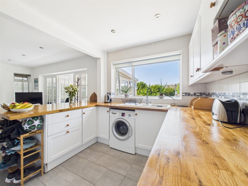 Images for Greenbank Avenue