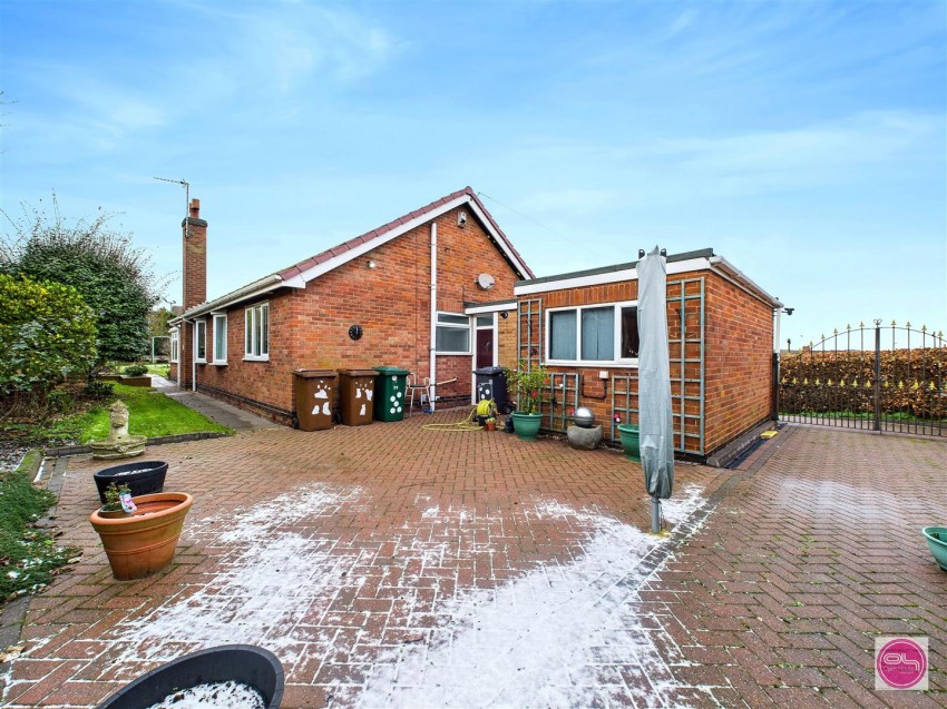 Images for Winchester Drive, Midway, Swadlincote