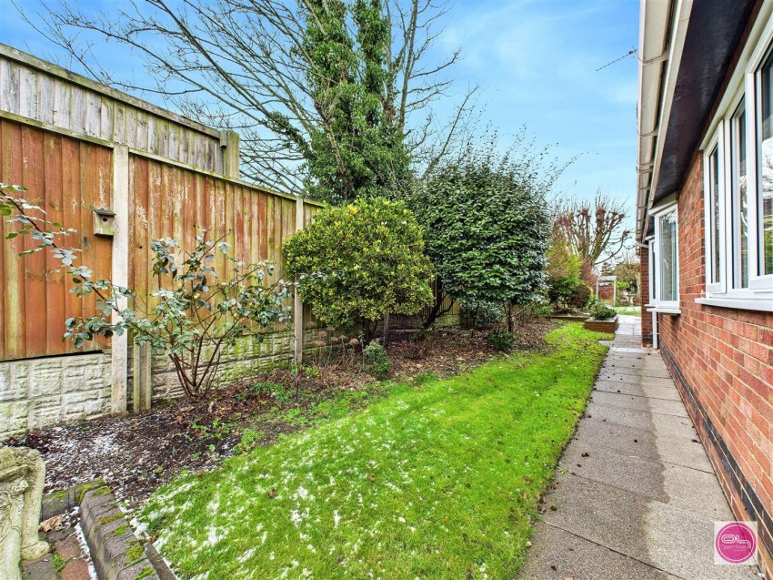 Images for Winchester Drive, Midway, Swadlincote