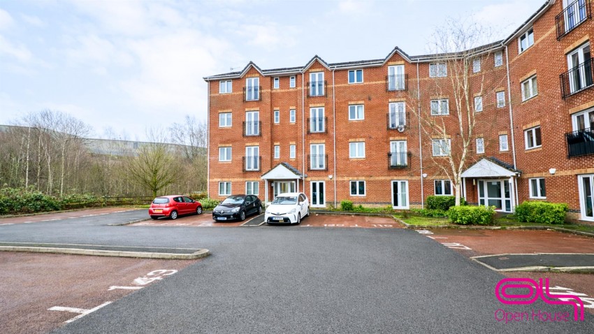 Images for Waterside Gardens, Bolton