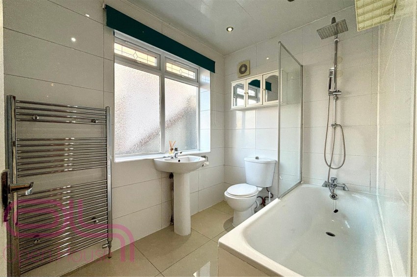 Images for Runnymede Gardens, Twickenham