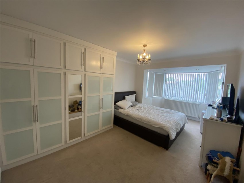 Images for Roundhill Ave,Cottingley