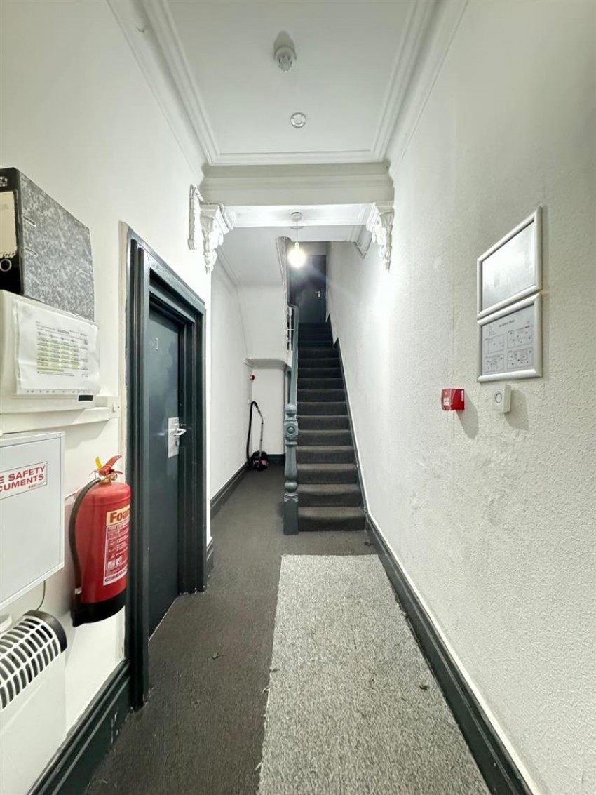 Images for Flat 5, 52 Ash Tree Road, Manchester