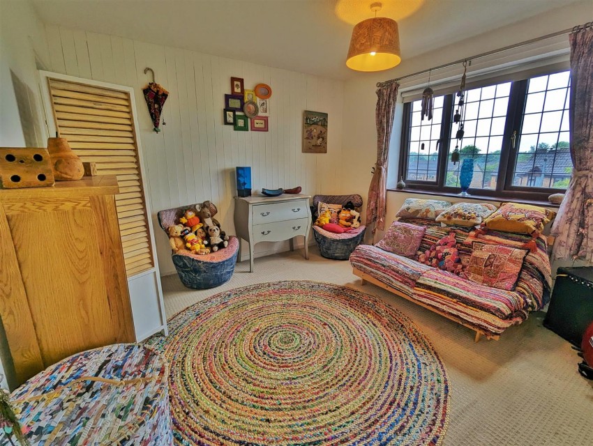 Images for Walnut Drive, Whitchurch