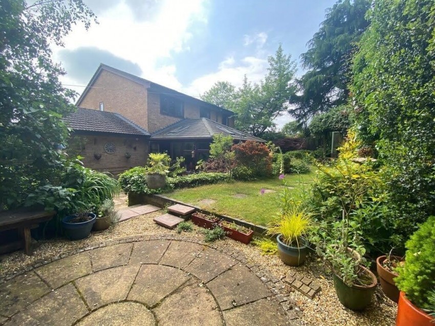 Images for Walnut Drive, Whitchurch