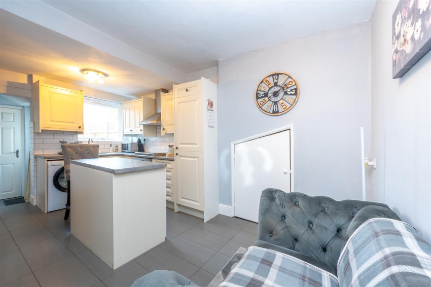 Images for Regent Street, Church Gresley, Swadlincote