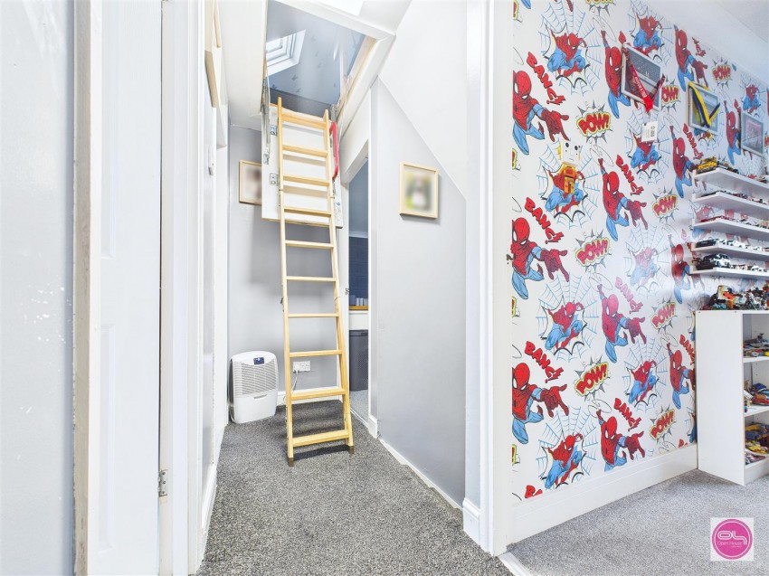 Images for Manor Crescent, Burton-On-Trent