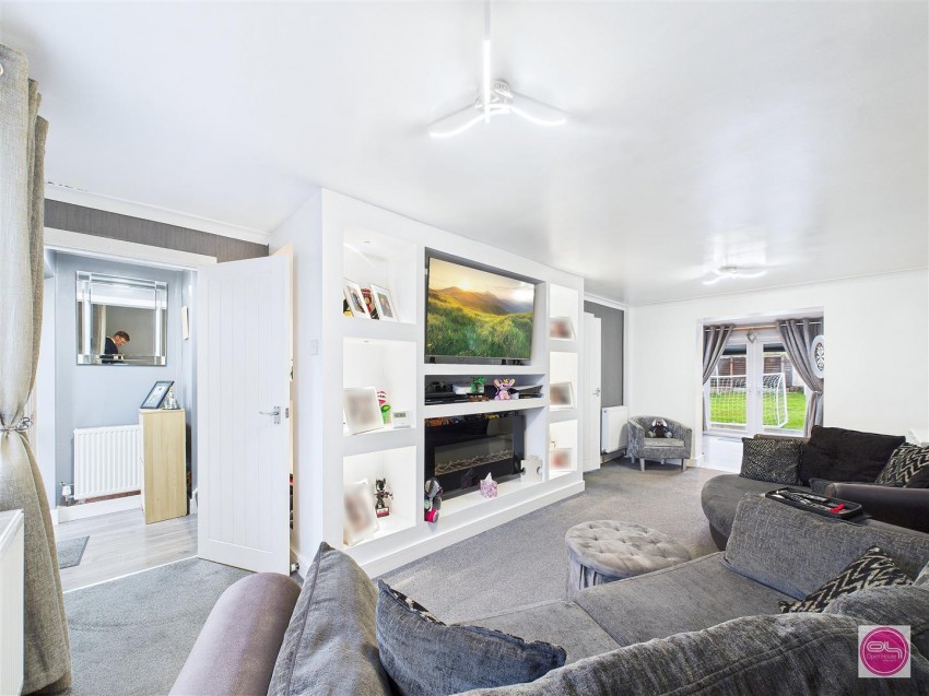 Images for Manor Crescent, Burton-On-Trent