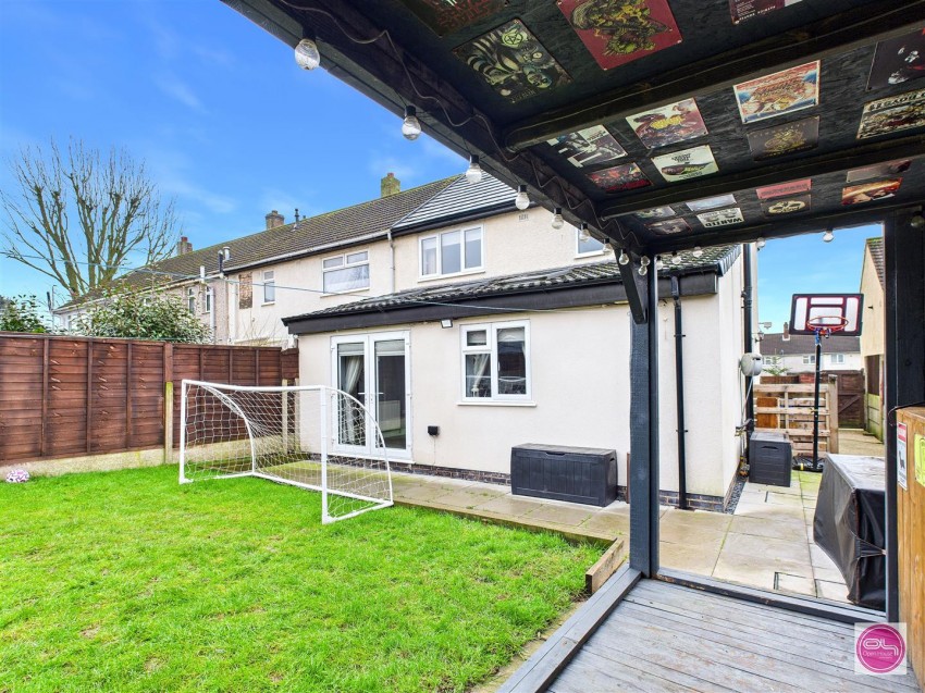 Images for Manor Crescent, Burton-On-Trent