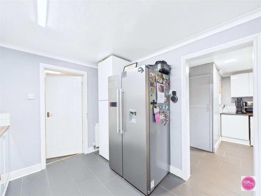 Images for Manor Crescent, Burton-On-Trent