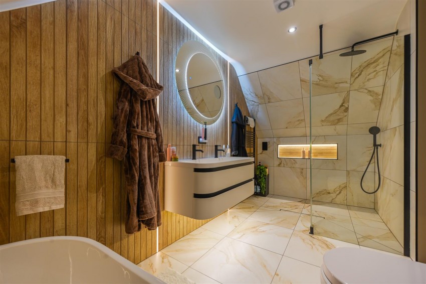 Images for Westminster Drive, Church Gresley, Swadlincote