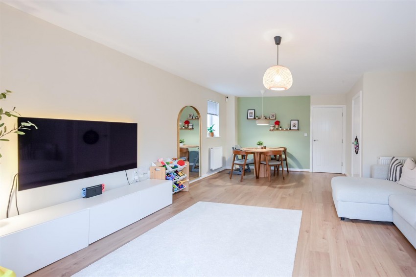 Images for Stirling Road, Midway