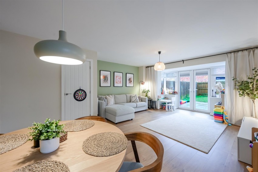 Images for Stirling Road, Midway