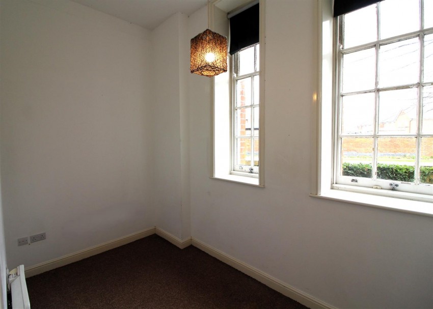 Images for Salisbury Close, Crewe