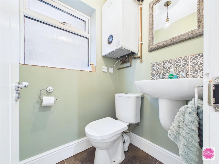 Images for Avon Way, Burton-On-Trent