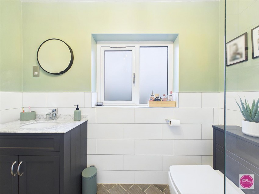 Images for Avon Way, Burton-On-Trent