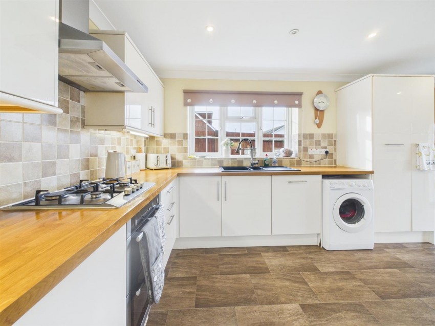 Images for Bee Road, Peacehaven