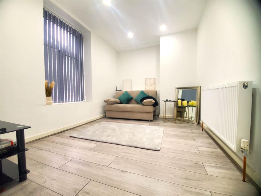 Images for Penistone Road, Kirkburton, Huddersfield, HD8