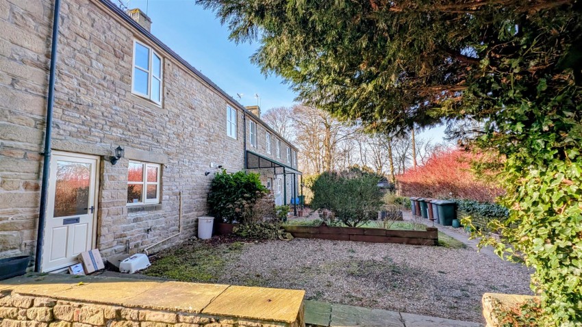 Images for Coach House, Station Road, Steeton