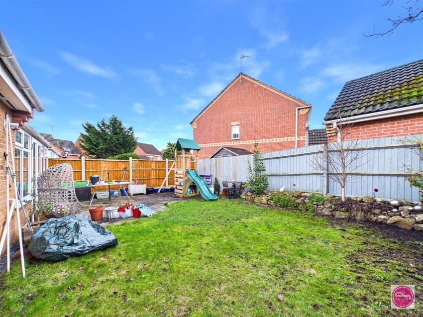 Images for Moncreiff Drive, Stretton, Burton-On-Trent