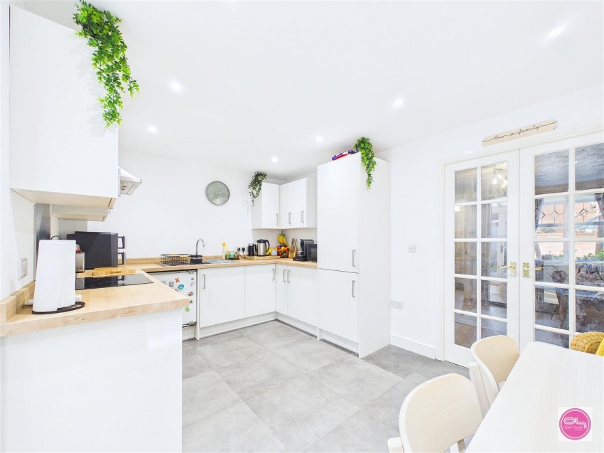 Images for Moncreiff Drive, Stretton, Burton-On-Trent