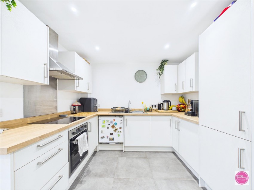 Images for Moncreiff Drive, Stretton, Burton-On-Trent